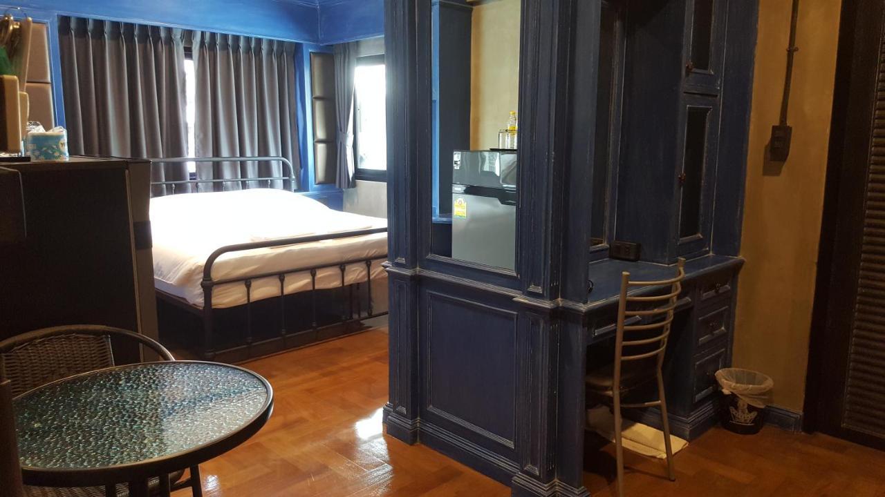 Bangkok Bed Place Экстерьер фото
