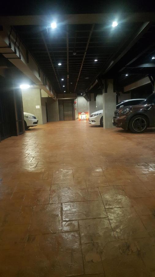 Bangkok Bed Place Экстерьер фото