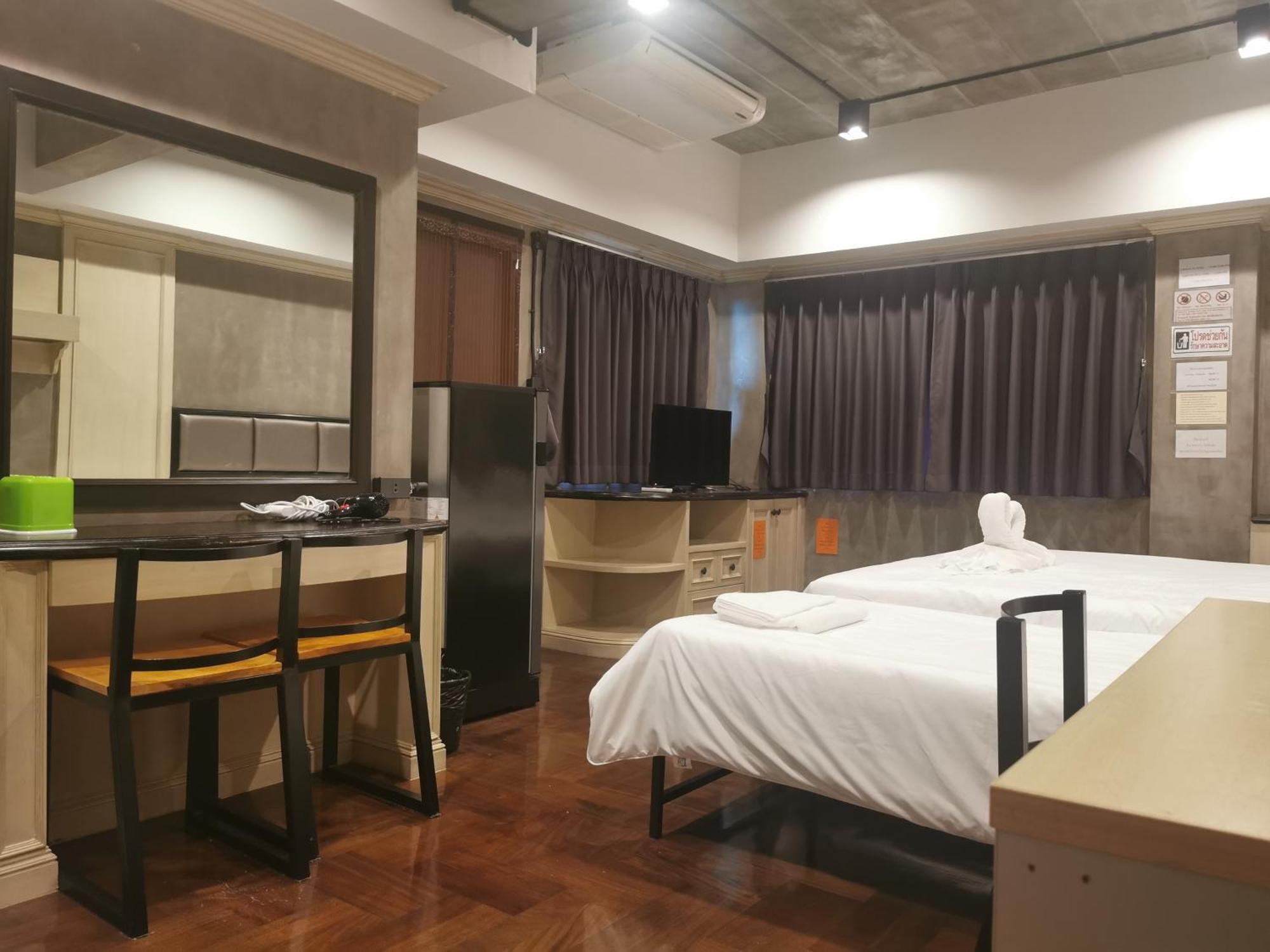 Bangkok Bed Place Экстерьер фото